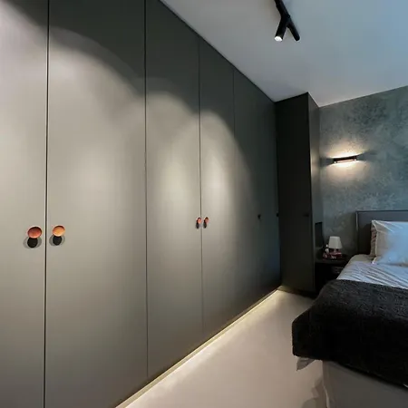 Apartment Lovely 51 M Near Montmartre Paris